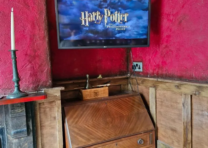 بيت للعطل Witchcraft And Wizardry -