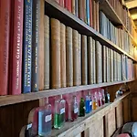Nyaraló Witchcraft And Wizardry - York