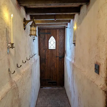 Witchcraft And Wizardry - Ferienhaus