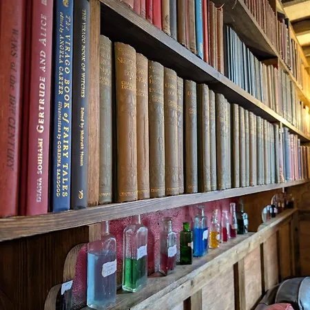 Ferienhaus Witchcraft And Wizardry - York